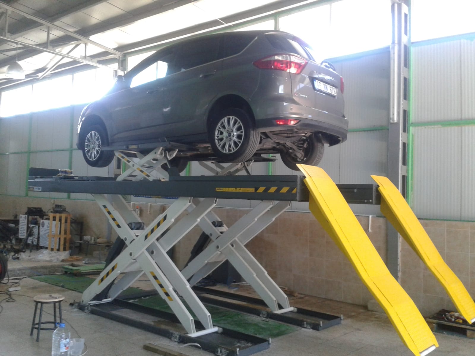 YAVRU LİFTLİ MAKAS LİFTİMİZİN ÇALIŞMA TESTİ